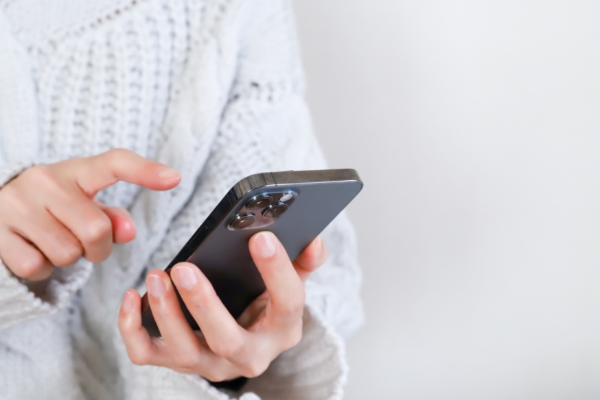 LINEで24時間いつでも相談